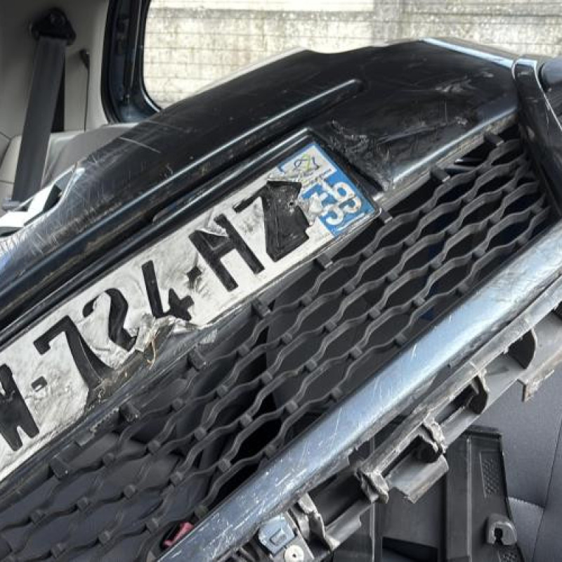 Pare choc arriere RENAULT TWINGO 2 Photo n°18