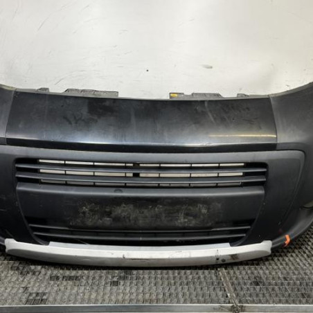 Pare choc avant PEUGEOT BIPPER Photo n°1