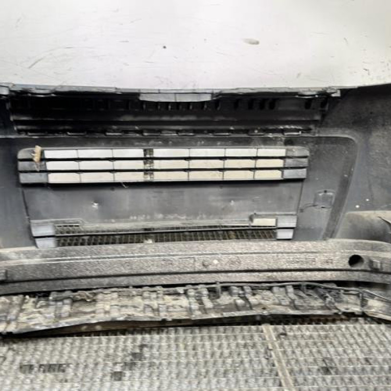 Pare choc avant PEUGEOT BIPPER Photo n°7