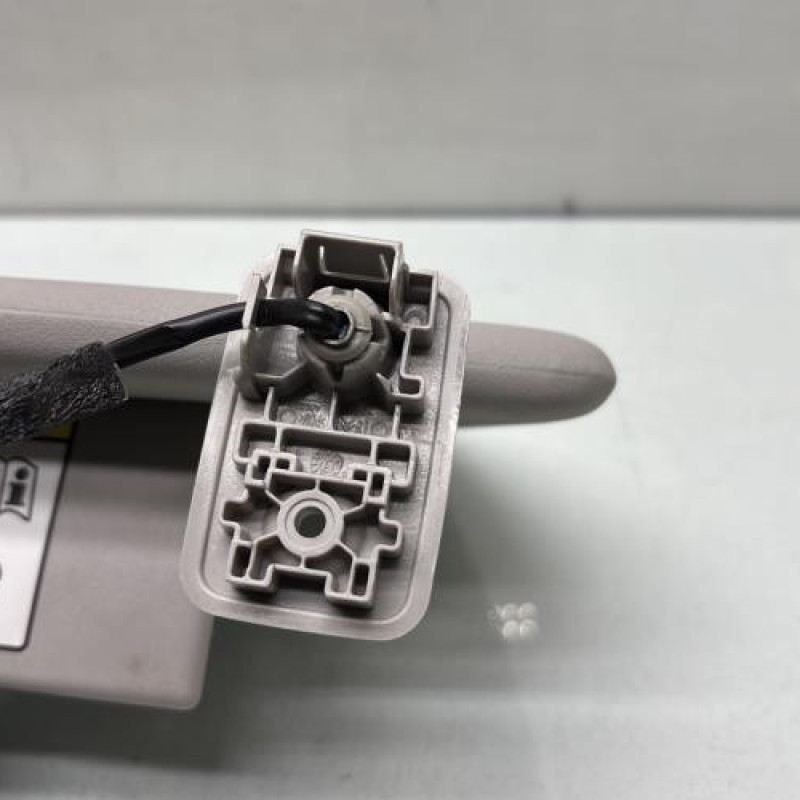 Pare soleil droit PEUGEOT 3008 1 Photo n°2