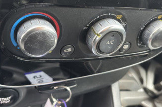 RENAULT CLIO 4 PHASE 2 0.9i - 12V TURBO TCE 90