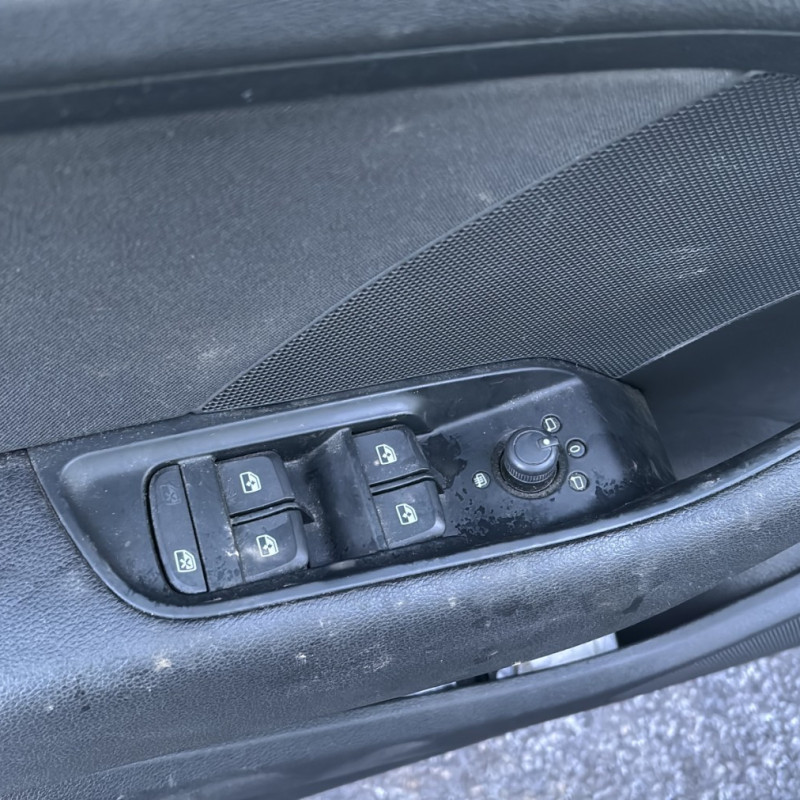 AUDI A3 3 SPORTBACK PHASE 2 1.6 TDI - 16V TURBO Photo n°22