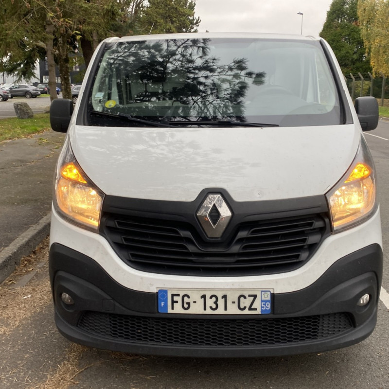 RENAULT TRAFIC 3 COURT PHASE 1 1.6 DCI - 16V TURBO Photo n°6