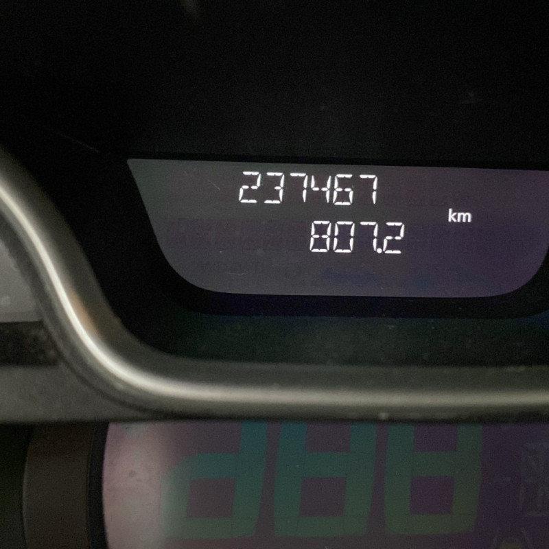 RENAULT TRAFIC 3 COURT PHASE 1 1.6 DCI - 16V TURBO Photo n°11