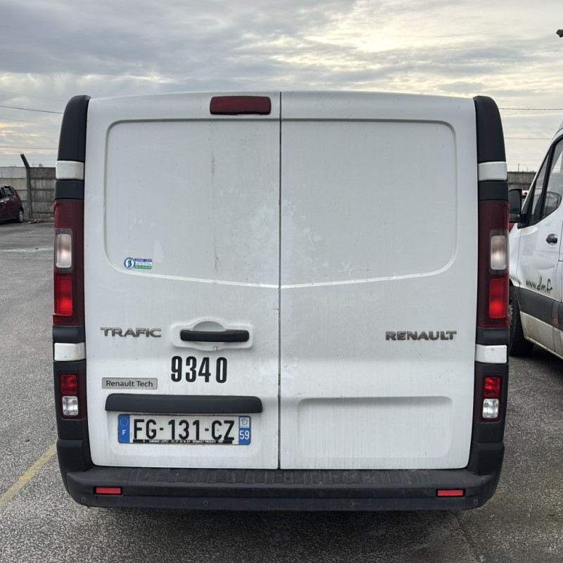 RENAULT TRAFIC 3 COURT PHASE 1 1.6 DCI - 16V TURBO Photo n°15