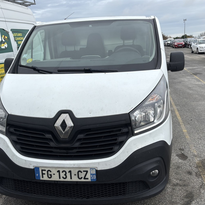RENAULT TRAFIC 3 COURT PHASE 1 1.6 DCI - 16V TURBO Photo n°19