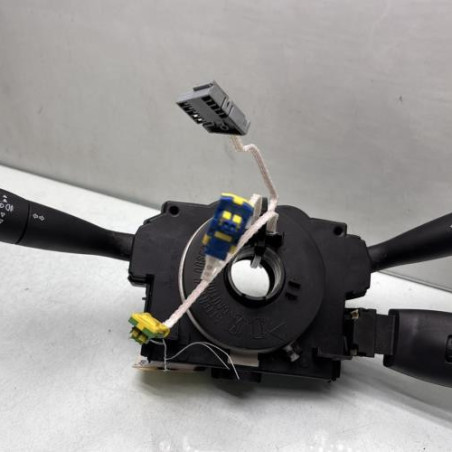 Com (Bloc Contacteur Tournant+Commodo Essuie Glace+Commodo Phare) CITROEN C5 1 Photo n°1