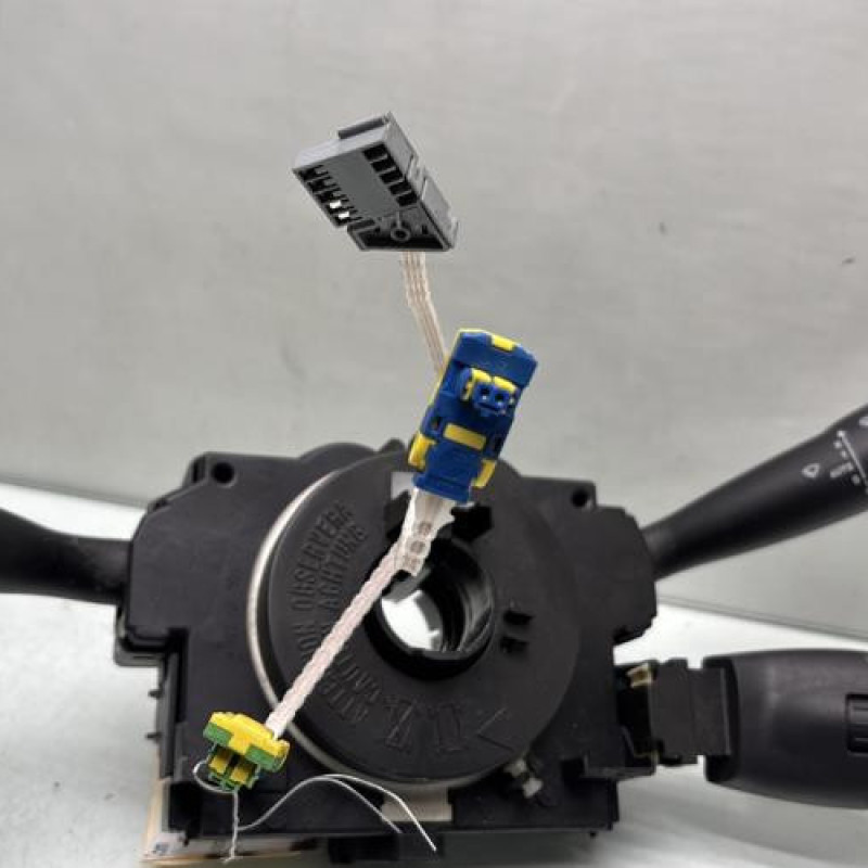 Com (Bloc Contacteur Tournant+Commodo Essuie Glace+Commodo Phare) CITROEN C5 1 Photo n°3