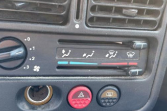 Serrure avant droit PEUGEOT 106