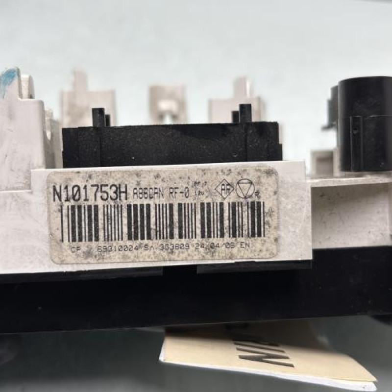 Commande chauffage CITROEN C2 Photo n°4