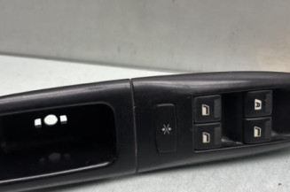 Interrupteur de leve vitre avant gauche PEUGEOT 406 Photo n°1