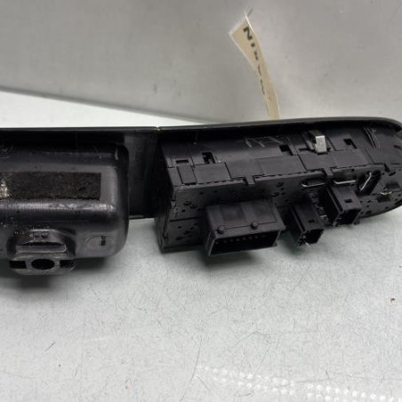 Interrupteur de leve vitre avant gauche PEUGEOT 406