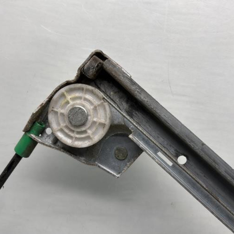 Leve vitre electrique avant droit PEUGEOT 406 Photo n°5