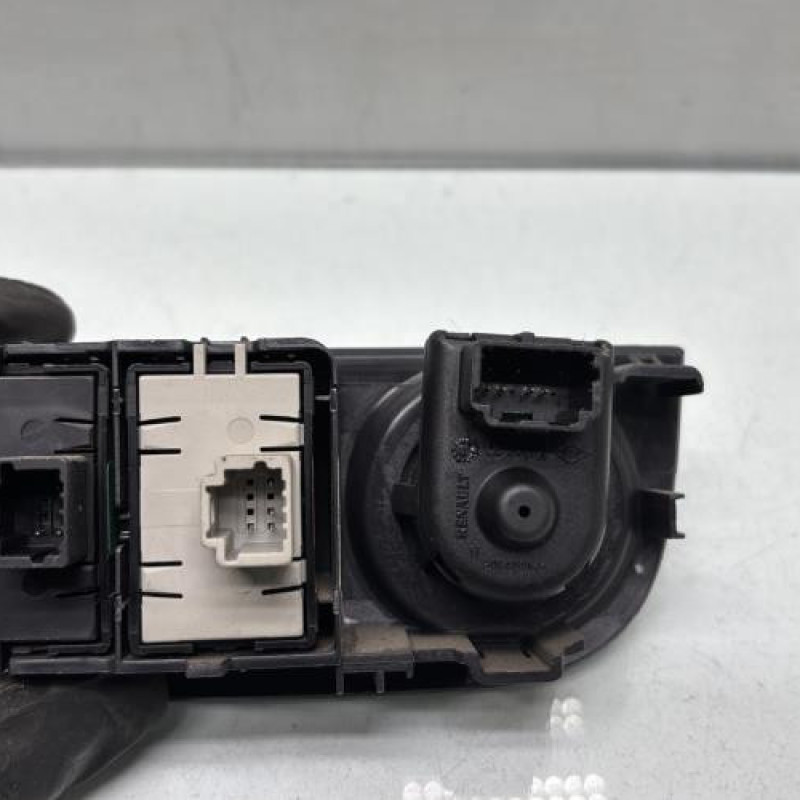 Commande retroviseurs DACIA SANDERO 2 Photo n°3