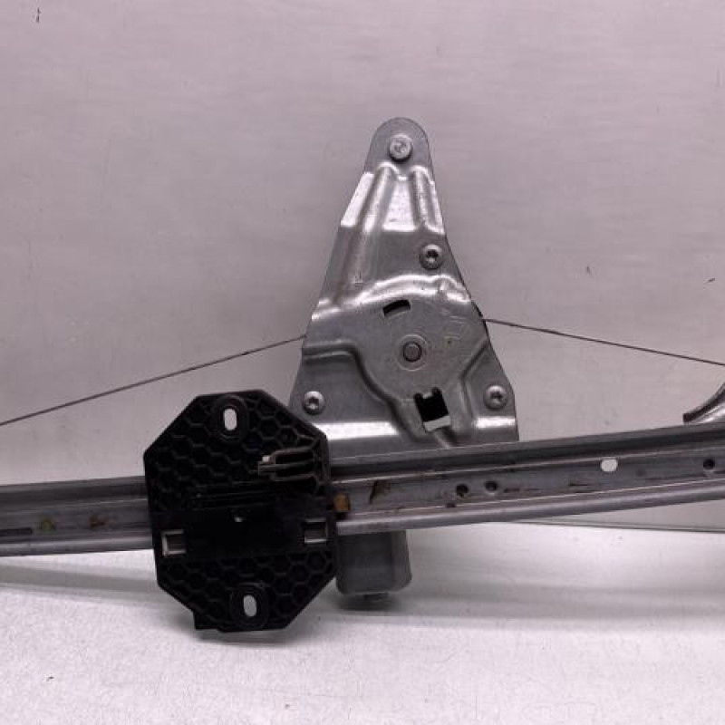 Leve vitre electrique arriere droit DACIA SANDERO 2 Photo n°1