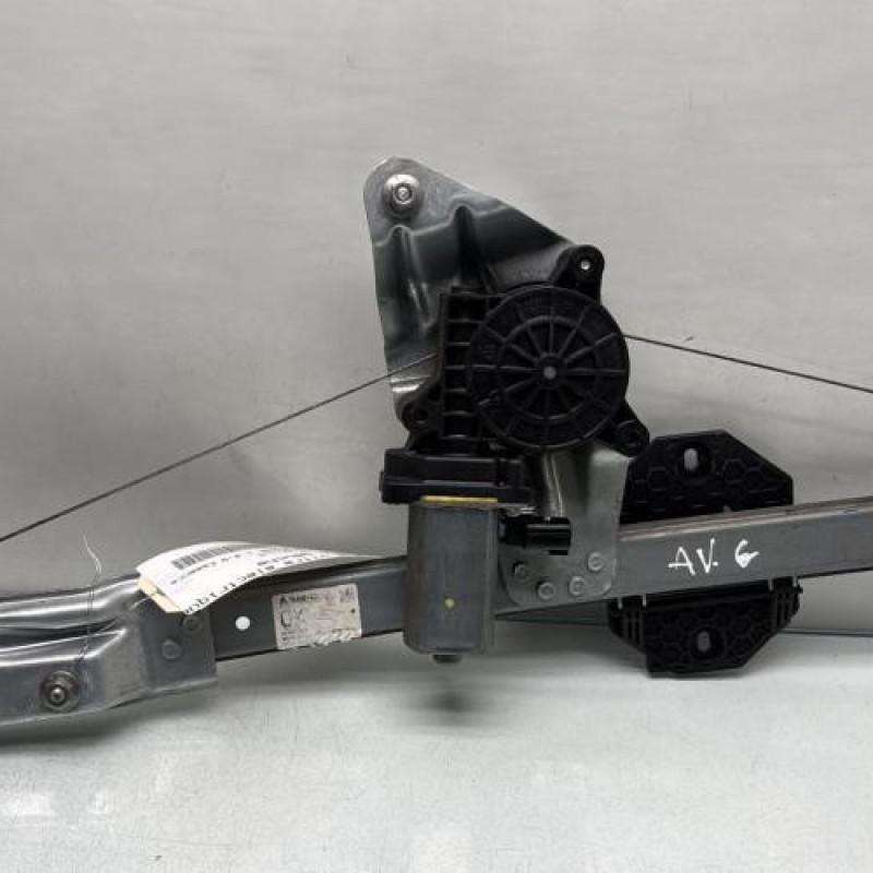 Leve vitre electrique avant gauche DACIA SANDERO 2 Photo n°2