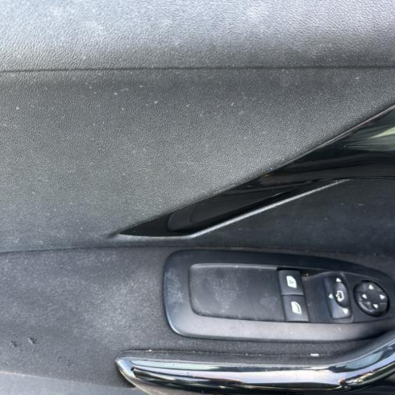 Pare boue avant droit PEUGEOT 208 1 Photo n°15