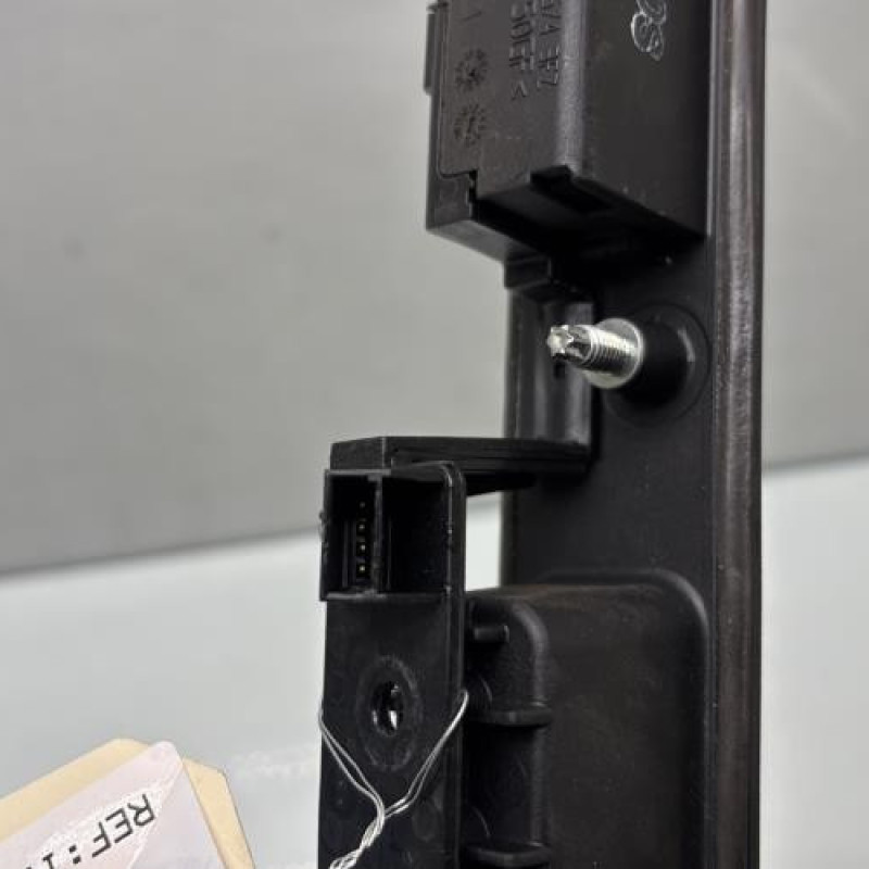 Bouton de coffre AUDI A4 2 Photo n°3