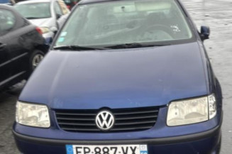 Retroviseur gauche VOLKSWAGEN POLO 3