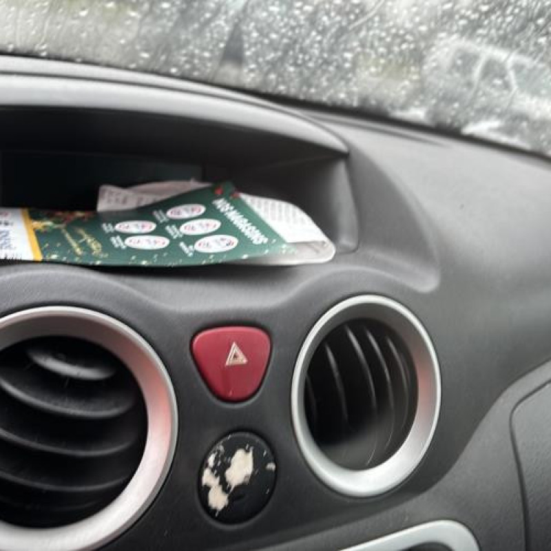 Amortisseur avant droit CITROEN C3 1 Photo n°18