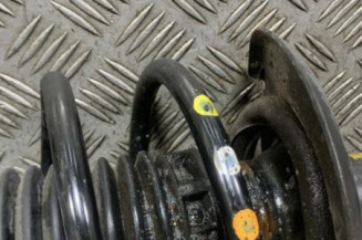 Amortisseur avant droit PEUGEOT 208 1