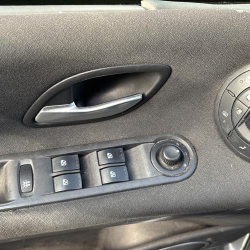 Serrure arriere droit RENAULT ESPACE 4 Photo n°16