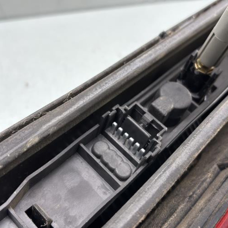 Feu arriere principal gauche (feux) RENAULT KANGOO 1 Photo n°3