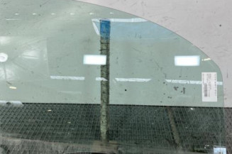 Vitre avant droit RENAULT KANGOO 2 Photo n°1