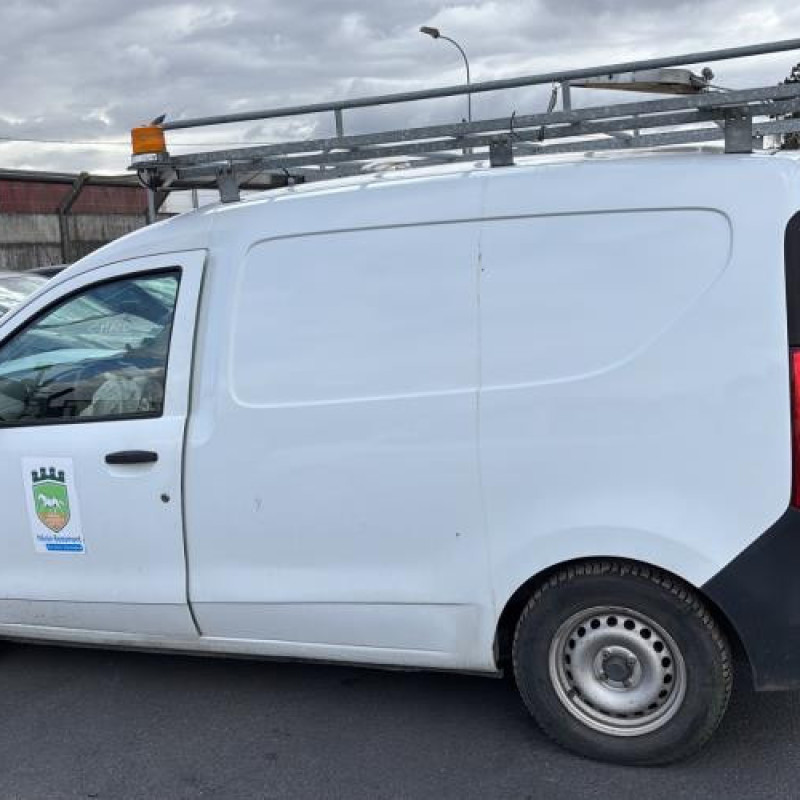 Catalyseur (echappement) DACIA DOKKER Photo n°15