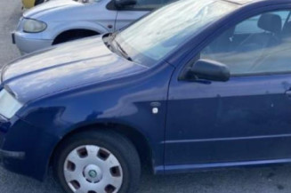 Moteur essuie glace avant SKODA FABIA 1