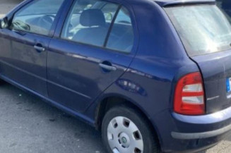 Moteur essuie glace avant SKODA FABIA 1