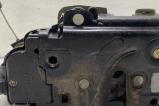 Serrure arriere droit SKODA FABIA 1