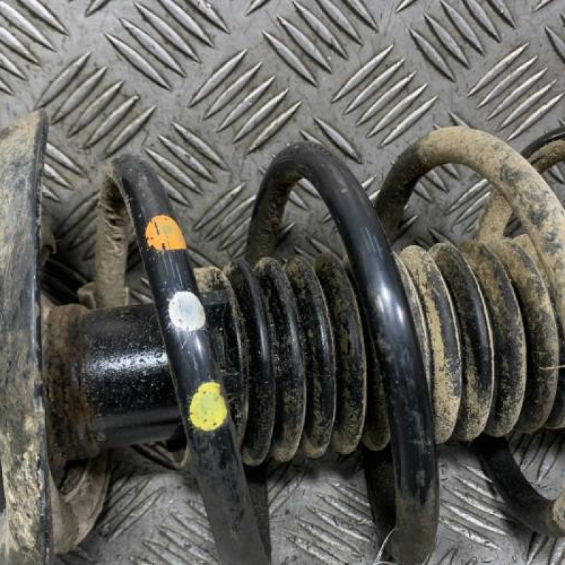 Amortisseur avant gauche PEUGEOT 208 1 Photo n°2