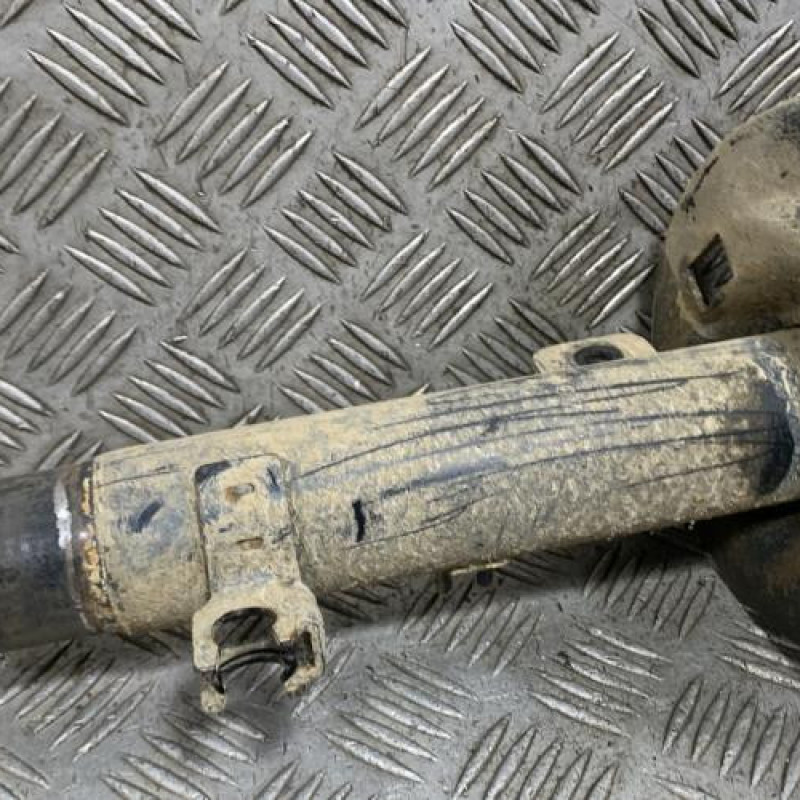 Amortisseur avant gauche PEUGEOT 208 1 Photo n°3