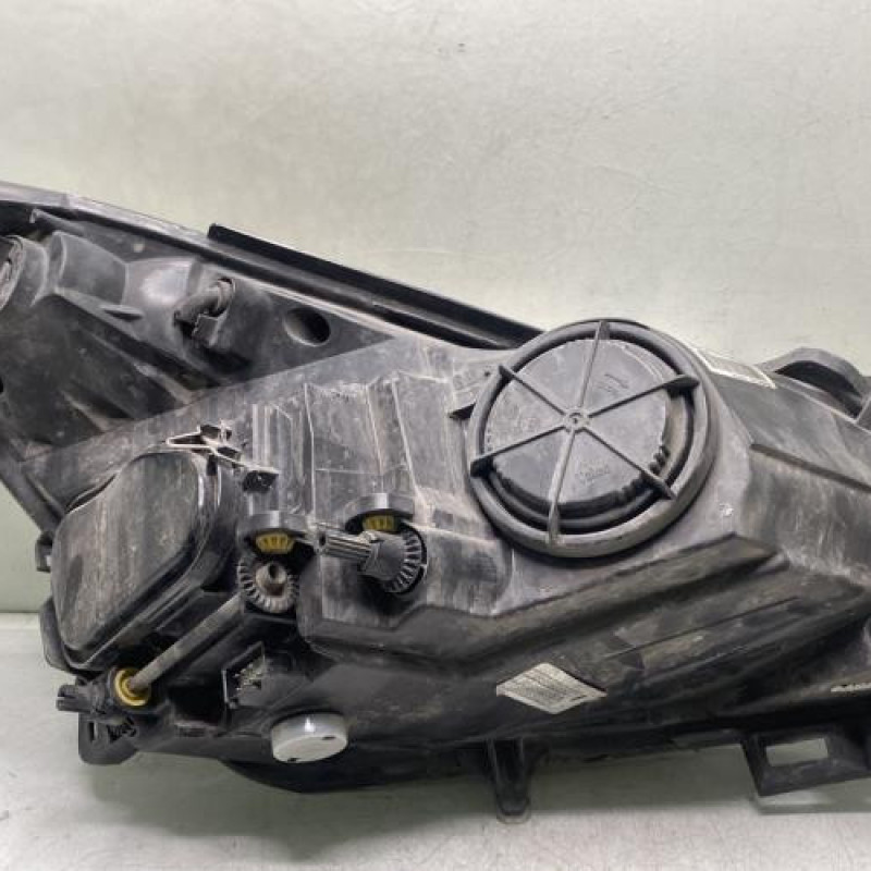 Optique avant principal gauche (feux)(phare) OPEL CORSA D Photo n°7