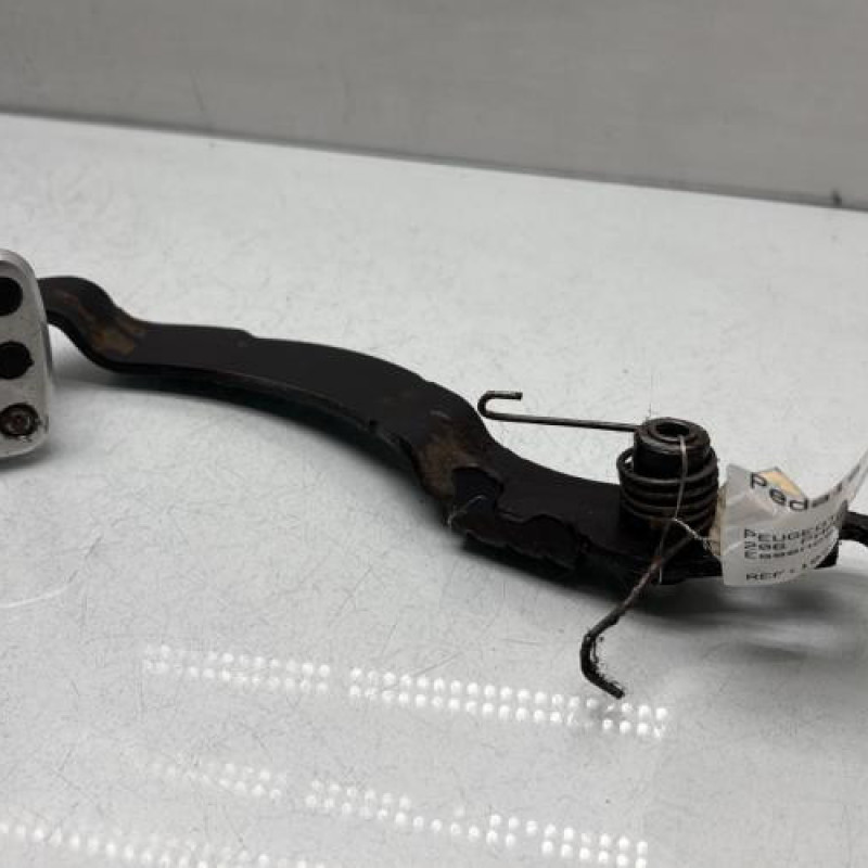 Pedale d'embrayage PEUGEOT 206 Photo n°2