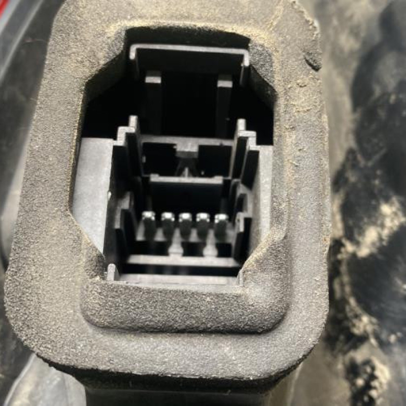 Feu arriere principal droit (feux) RENAULT GRAND ESPACE 4 Photo n°3