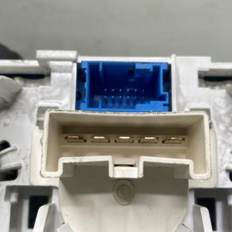 Commande chauffage OPEL CORSA D Photo n°3