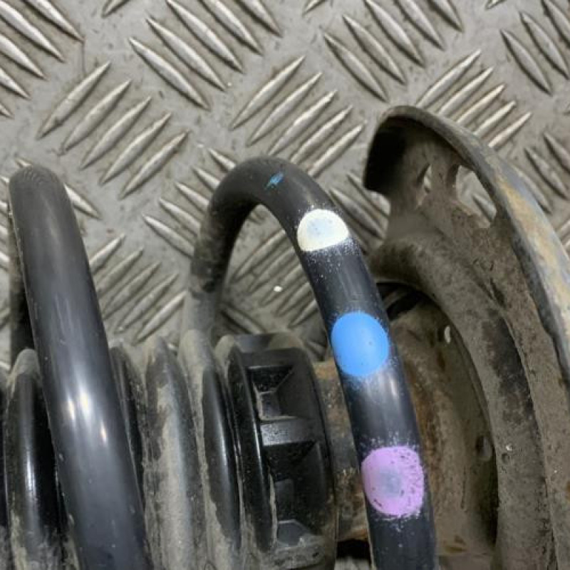 Amortisseur avant droit PEUGEOT 2008 1 Photo n°2