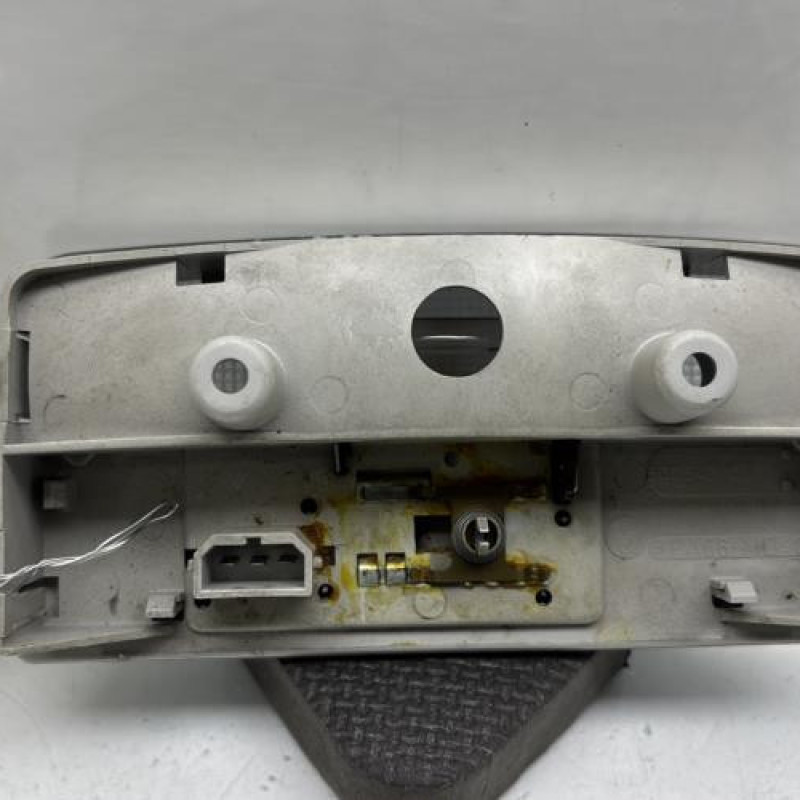 Eclairage de plafonnier VOLKSWAGEN GOLF 4 Photo n°2