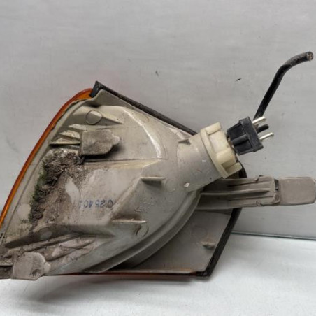 Optique avant secondaire droit (feux)(clignotant) MERCEDES CLASSE C 202