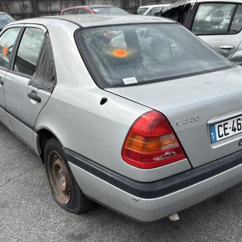 Optique avant secondaire droit (feux)(clignotant) MERCEDES CLASSE C 202 Photo n°7