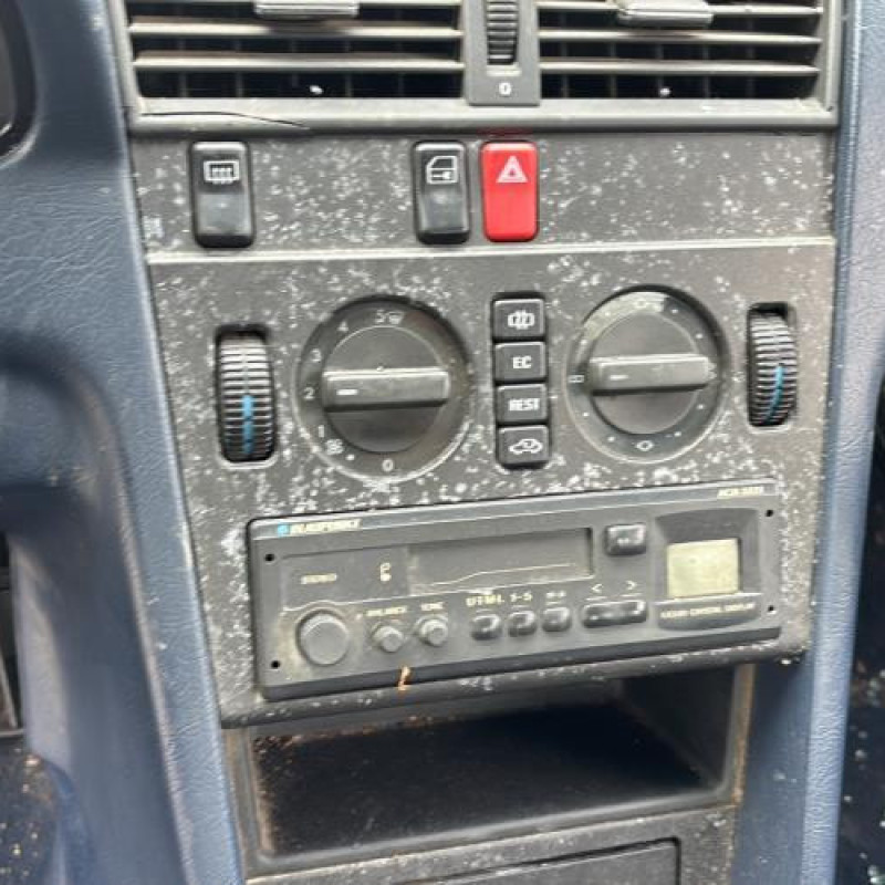 Optique avant secondaire droit (feux)(clignotant) MERCEDES CLASSE C 202 Photo n°16