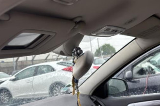 Pare boue arriere droit RENAULT LAGUNA 3