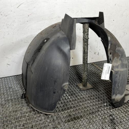 Pare boue avant gauche PEUGEOT 1007