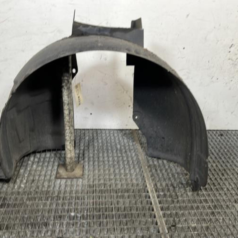 Pare boue avant gauche PEUGEOT 1007 Photo n°4