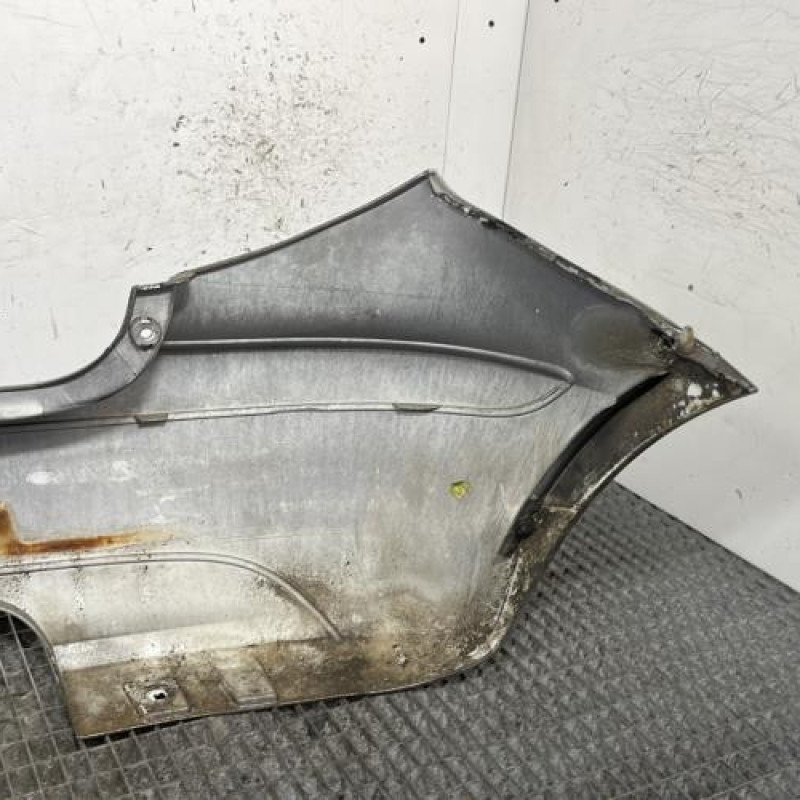 Pare choc arriere MERCEDES CLASSE A 169 Photo n°4