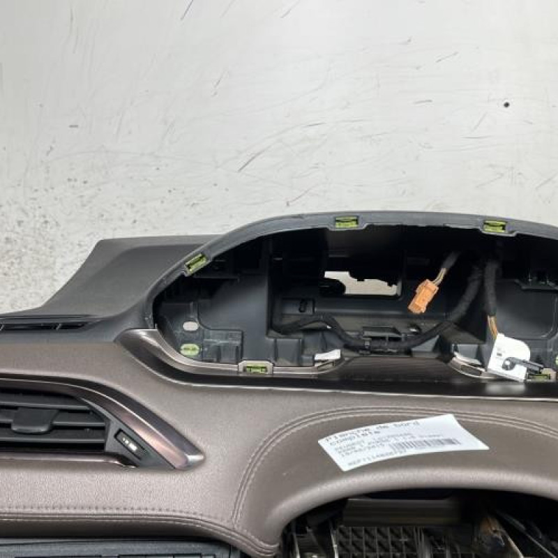 Planche de bord complete PEUGEOT 2008 1 Photo n°4