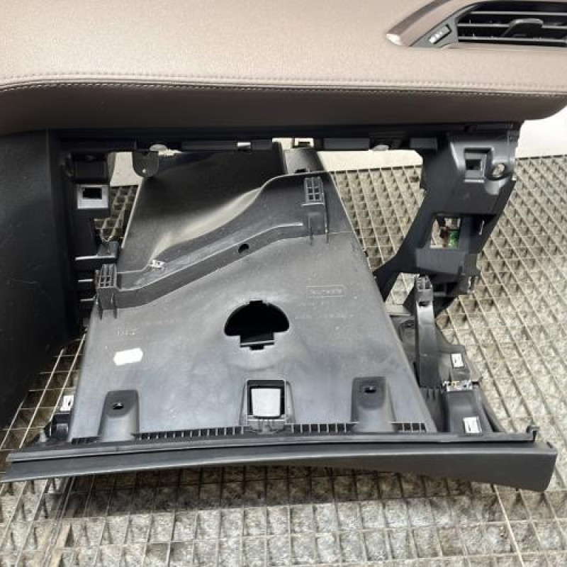 Planche de bord complete PEUGEOT 2008 1 Photo n°7