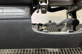 Planche de bord complete PEUGEOT 2008 1